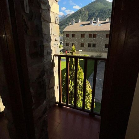 Apartamento El Roble Villanúa Esterno foto