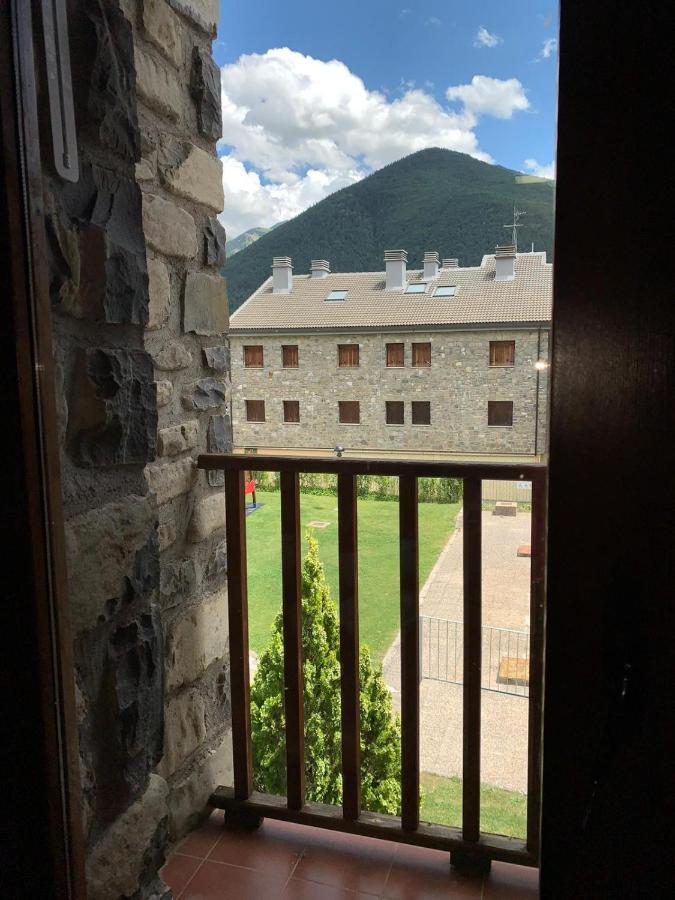 Apartamento El Roble Villanúa Esterno foto