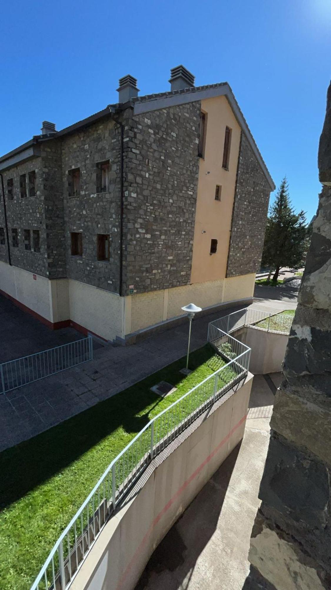 Apartamento El Roble Villanúa Esterno foto